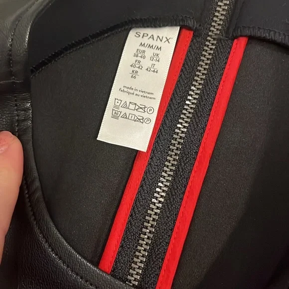 Spanx leather like sleeveless sheath dress NWT - Picture 5 of 5